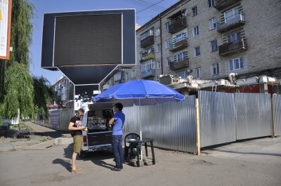 Депутат міськради Кедь захопив земельну ділянку на Проспекті без дозволів