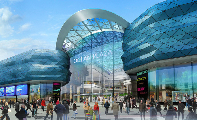 По Ocean Plaza прошла волна