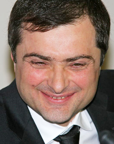 Россия: Суркова кинули на Украину