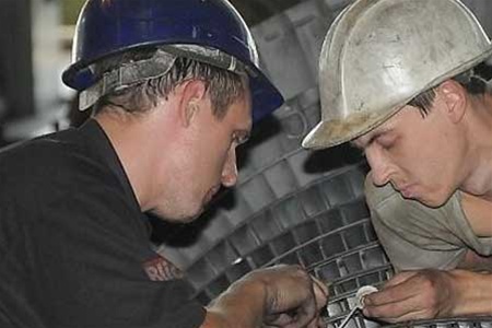 Росія найбільше платить гастарбайтерам з України