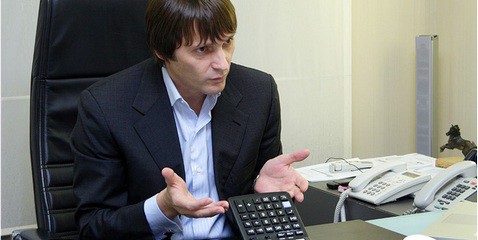 "Тендерный чемпион" или Интересные дела депутата Еремеева