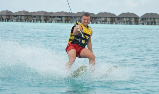 Сын Витренко взялся выбивать долги