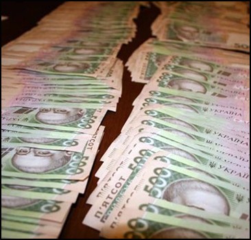 Филиал госпредриятия разыграл с фирмой своего начальника разработку границ Симферополя