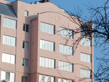 Лучанка воює із ПП «ВВС», який звів будинок з браком