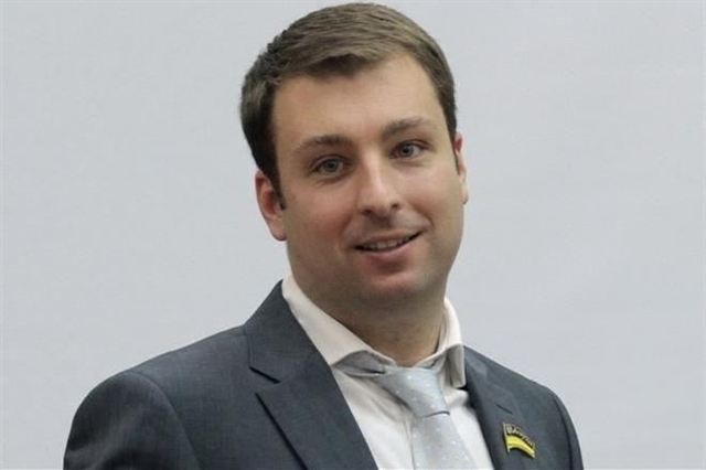 Сотни Майдана нанимают для рейдерских атак