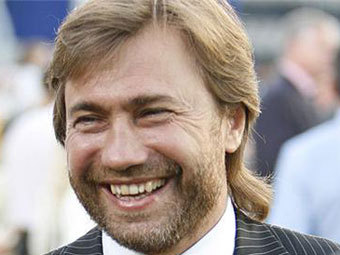 Новінський формально розділив бізнес з самбістом Путіна