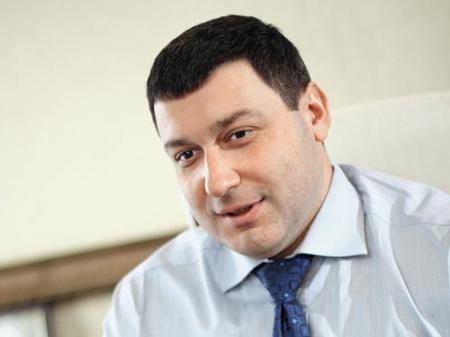 Банкир Мамедов направлял миллиардные потоки из государственного «Укргазбанка» на коррупционные схемы «семьи» Януковича