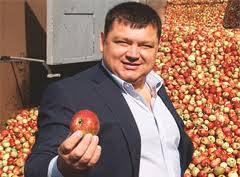 Підприємство бізнесмена Тараса Барщовського бандитськими методами захоплює 20 гектарів землі на Городоччині