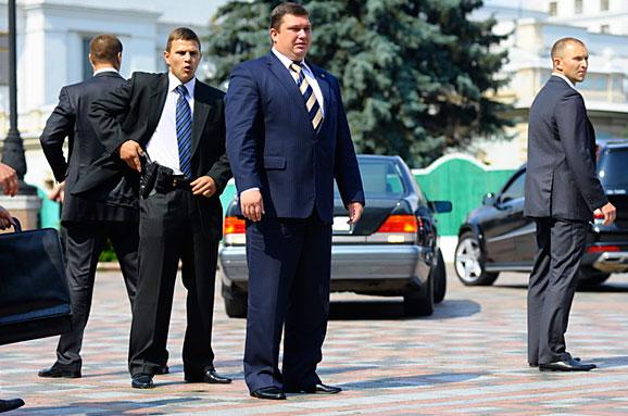 Охоронці Януковича тепер охороняють Добкіна