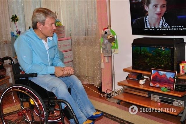 Квартира депутата Сушкевича: три маленькие комнаты и сгоревшее окно в детской