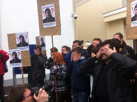 Общественность сделала Авакову последнее предупреждение