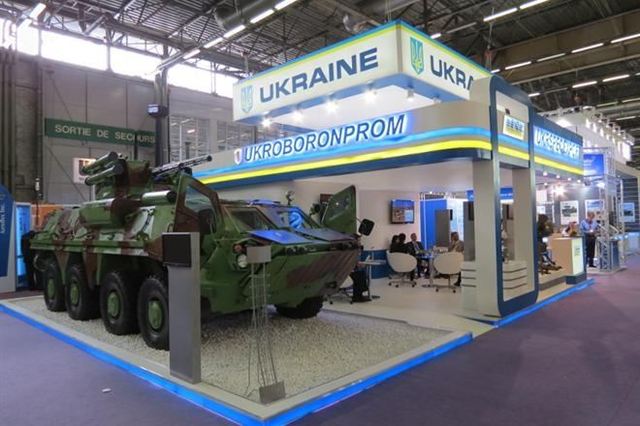 Оружейник Януковича снова в бою