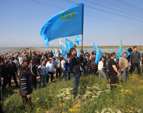 Чего добивается Москва от крымских татар