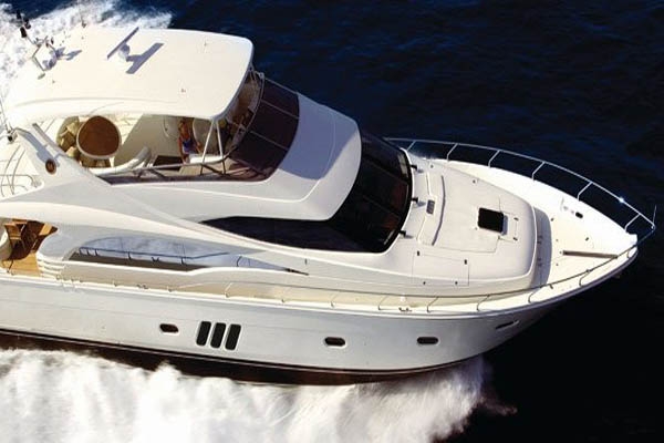 Заместитель Авакова не может забрать из Крыма дорогущую яхту