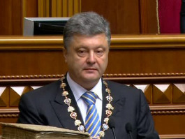 Петр Порошенко пригласил геев и лесбиянок отпраздновать инаугурацию