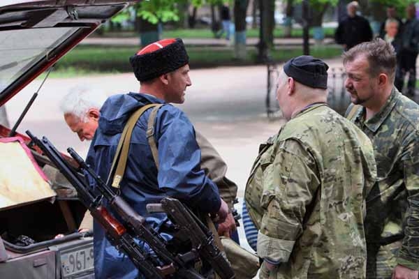 Русский атаман захватывает Луганскую область