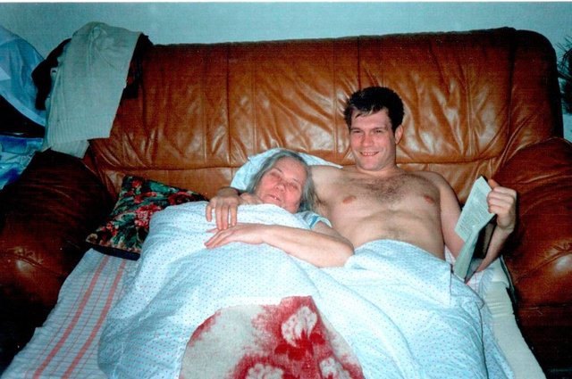 Хакеры выложили в сеть странные фото с Царевым