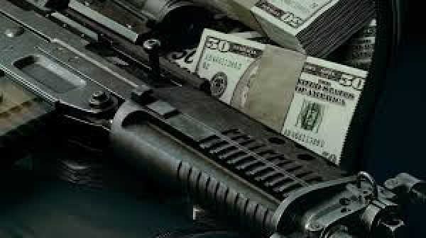 Кому война, а полковнику Чеботарьеву мать родная