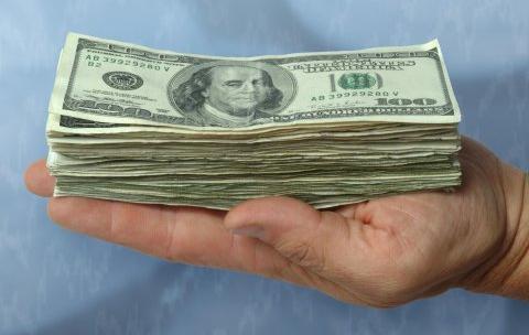 В Николаеве частная фирма обманула госпредприятие на 210 тысяч гривен при поставках дизтоплива