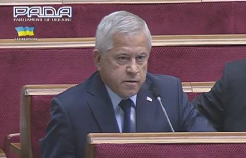 Міністр економіки Шеремета влучно затролив «професійного політика» Кінаха