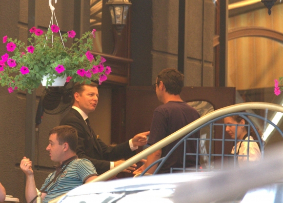 Олег Ляшко вместо важного совещания отправился на ланч