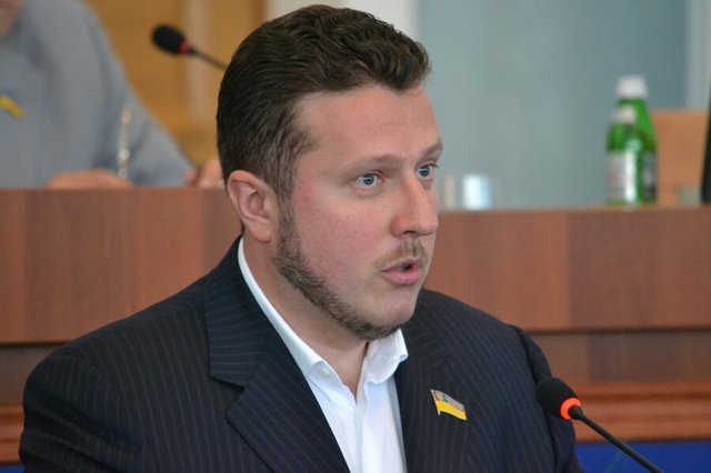 Як протеже Януковича Яценко будував свої шахрайські схеми на оцінці нерухомості