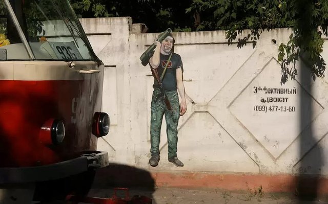 Жители Донецка даже в условиях оккупации не прекращают борьбу против захватчиков. ФОТО