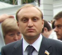 Пшонка под Киевом, активисты уже в пути