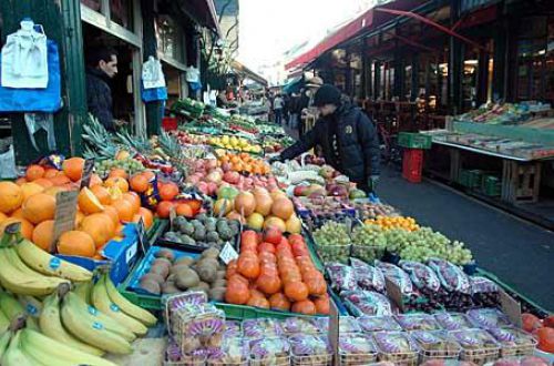 Судья из Луганщины именем Украины помогает рейдерам захватить столичный рынок «Нивки»
