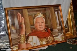 Мільярди оточення Пшонки