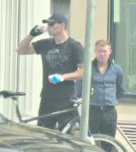 Виталий Кличко ездит по Киеву на велосипеде по цене хорошего авто