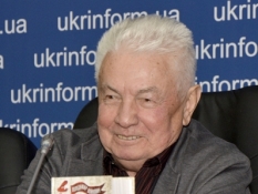 Войнович: Быть русским не стыдно - стыдно быть путинцем