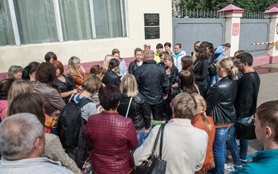 О чем говорят матери и жены костромских десантников