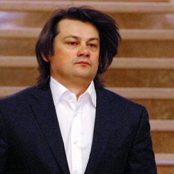 Лагун прокручивает схему, покупая Universal Bank дороже рыночной цены - эксперт