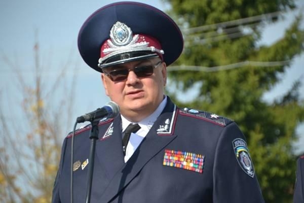 Штопаные парашюты... Мищенко - «орел» Виталия Захарченко, разоривший сотни бизнесменов, пригодился новой власти.