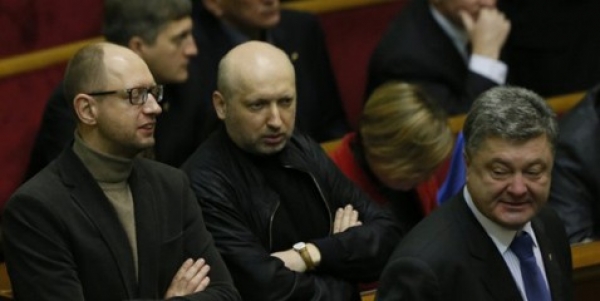 Порошенко об’єднується з Яценюком, Турчиновим та Богомолець