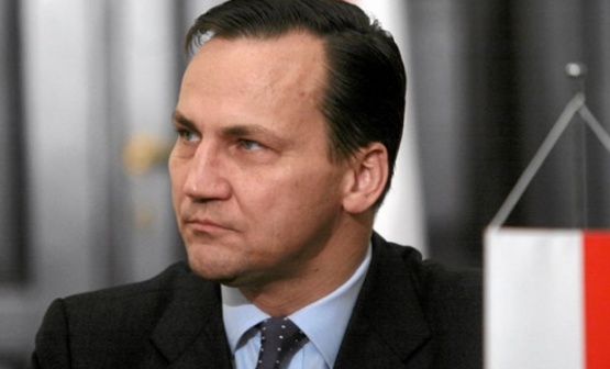 Сикорский: Киев сдался, Европа отступила