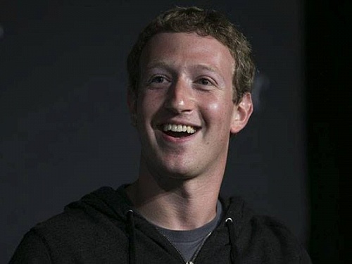 Facebook станет платным с ноября