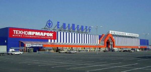 Жить по новому: Бойцов Нацгвардии заставляют охранять «Эпицентр» регионалки…!