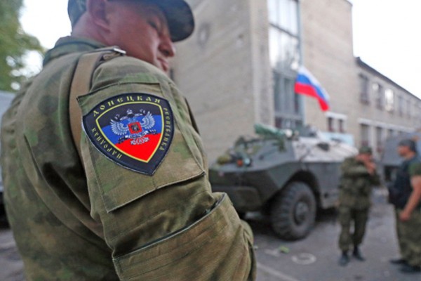 Боевики в Ясиноватой зверски изнасиловали девушку и вырезали на груди герб Украины