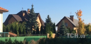 Опубликованы фото дома Генпрокурора Виталия Яремы в элитном коттеджном городке