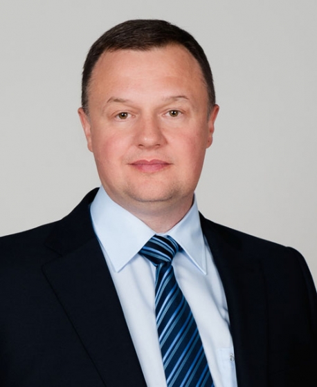 Краматорские активисты требуют от Порошенко остановить избирательные пирамиды Близнюка-младшего