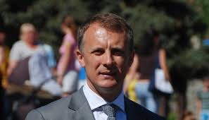 Скандальний регіонал Москаленко балотується під прикриттям партії Порошенка