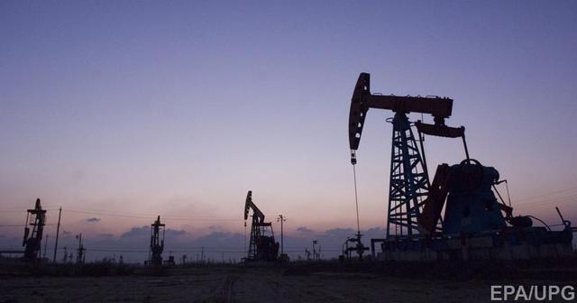 РФ за неделю потратила $4 млрд на удерживание рубля — Bloomberg