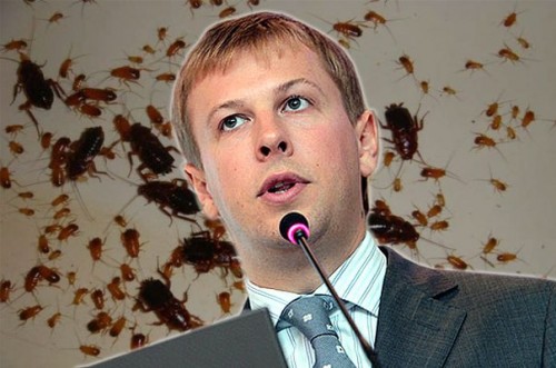 По факту подкупа избирателей в пользу Хомутынника начато уголовное производство