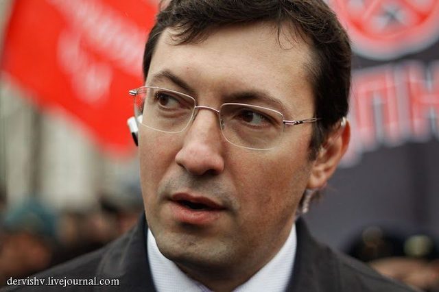 До задержания националист Поткин провел ночь в отеле с женщиной