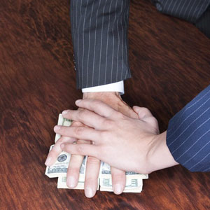 УкрНИИМФ добавился ко взяткам экологов