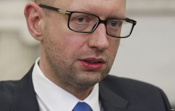 Вместо люстрированного чиновника Яценюк назначил очередного коррупционера