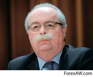 Незадолго перед смертью во Внуково, руководитель Total отказался от сотрудничества с Лукойлом