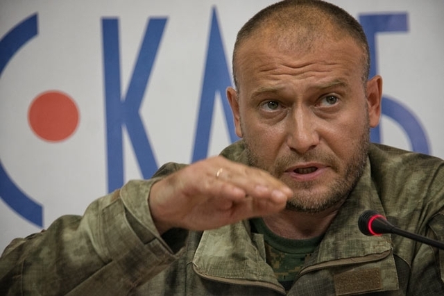 За даними екзит-полів, Дмитро Ярош проходить в парламент